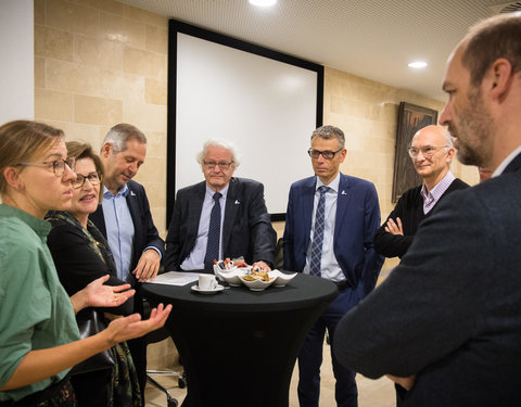 Proclamatie afgestudeerden zesjarige opleiding geneeskunde 