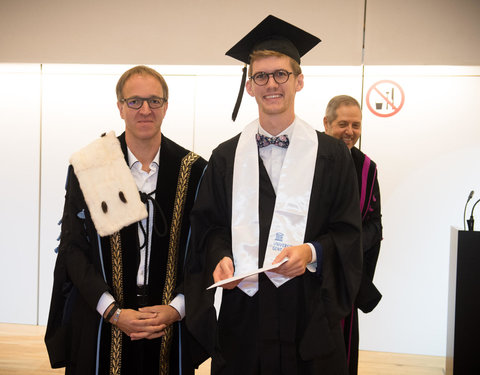 Proclamatie afgestudeerden zesjarige opleiding geneeskunde 
