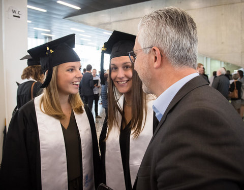 Proclamatie afgestudeerden zesjarige opleiding geneeskunde 