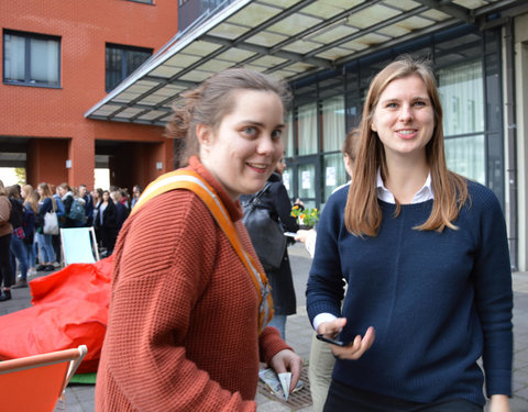 Plantactie op Campus Dunant