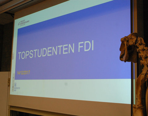 Uitreiking certificaten topstudenten bachelor Diergeneeskunde 2018