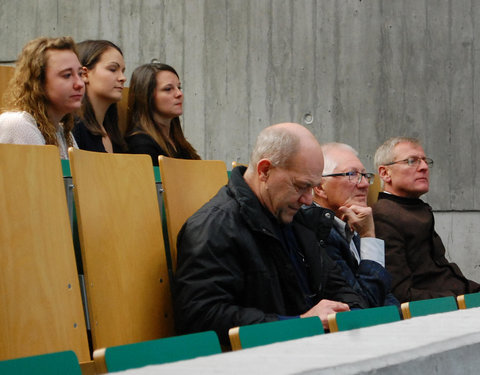 Uitreiking certificaten topstudenten bachelor Diergeneeskunde 2018