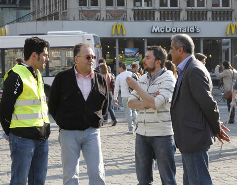 Megafotosessie tijdens de Dag tegen Racisme-10274