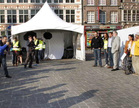 Megafotosessie tijdens de Dag tegen Racisme-10283