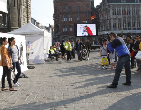 Megafotosessie tijdens de Dag tegen Racisme-10285