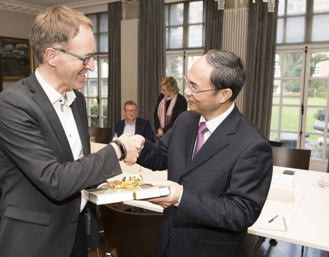 Ontvangst Chinese ambassadeur in het Provinciehuis