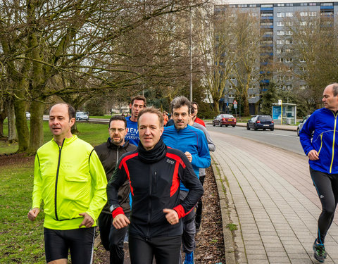 Watersportbaanloop ten voordele van H&H Education, georganiseerd door faculteit Politieke en Sociale Wetenschappen