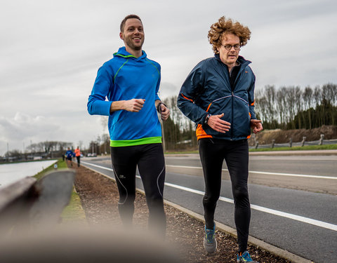 Watersportbaanloop ten voordele van H&H Education, georganiseerd door faculteit Politieke en Sociale Wetenschappen