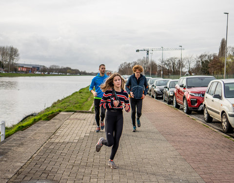 Watersportbaanloop ten voordele van H&H Education, georganiseerd door faculteit Politieke en Sociale Wetenschappen