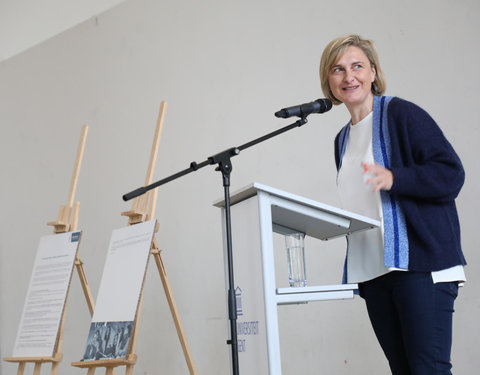 Ondertekening eerste Vlaamse Doopkader door minister van Onderwijs, rectoren en studentenvertegenwoordigers