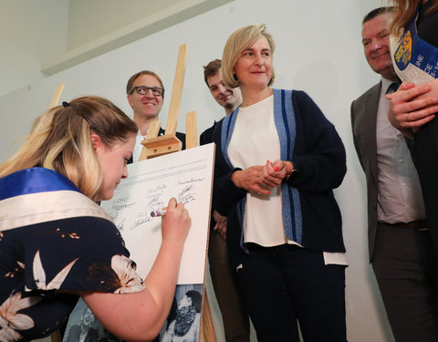 Ondertekening Vlaams Doopkader