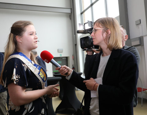 Ondertekening eerste Vlaamse Doopkader door minister van Onderwijs, rectoren en studentenvertegenwoordigers