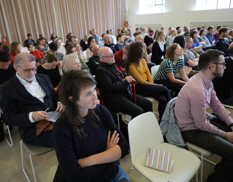 Event 'What's (y)our story? Science narratives in post-truth times.'