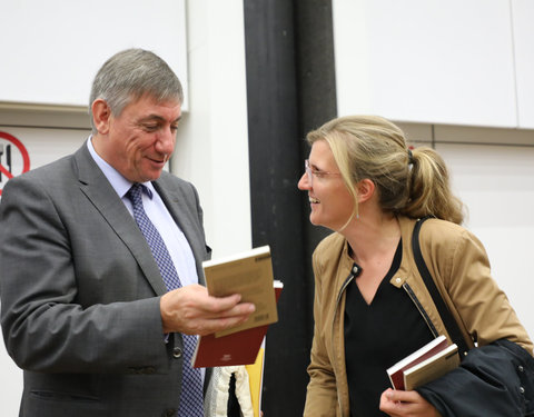 Openingscollege Politicologie met Vlaams minister-president Jan Jambon