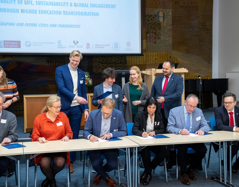 9 Europese universiteiten richten het 'ENLIGHT'-consortium op