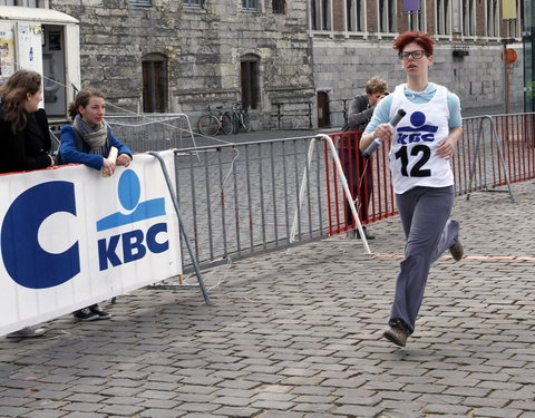 29e editie van 12-urenloop op Sint-Pietersplein-11334