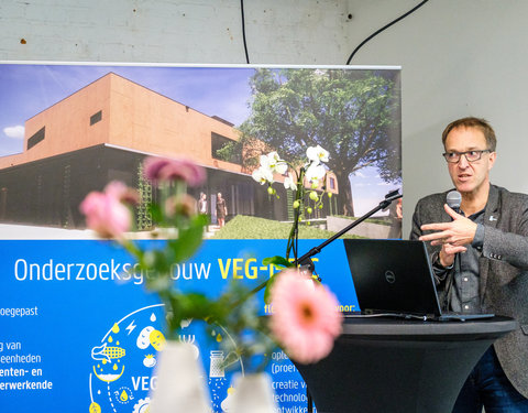 Eerstesteenlegging VEG-i-TEC onderzoeksgebouw voor de aardappel- en groentenverwerkende industrie in West-Vlaanderen