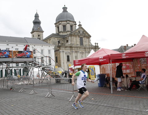 29e editie van 12-urenloop op Sint-Pietersplein-11364