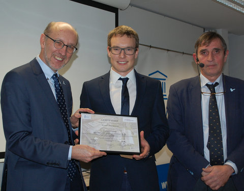 Uitreiking certificaten topstudenten bachelor Diergeneeskunde 2019