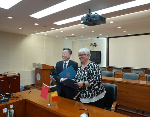 Bezoek aan 10 Chinese topuniversiteiten met ondertekening 6 samenwerkingsakkoorden