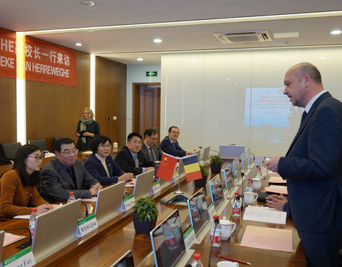 Bezoek aan 10 Chinese topuniversiteiten met ondertekening 6 samenwerkingsakkoorden