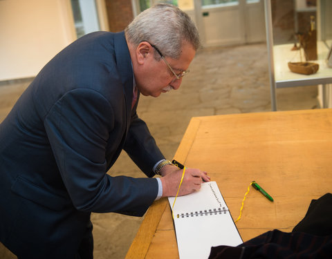 Bezoek ambassadeur van Jemen aan de Plantentuin