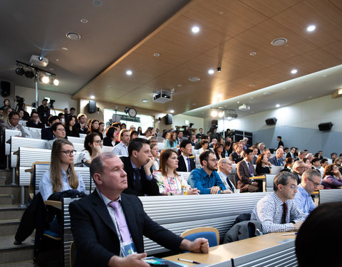 Koningin bezoekt UGent Global Campus in Korea