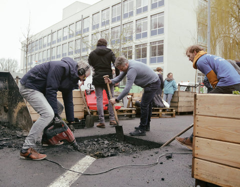 Opening Pimp your Campus-tuin en inhuldiging van looppad op Campus Sterre