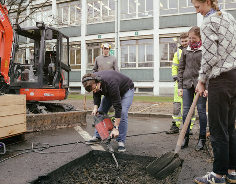 Opening Pimp your Campus-tuin en inhuldiging van looppad op Campus Sterre