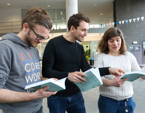 Verspreiding 'leeg boek, met enkel een inleiding' in kader van lancering GUM