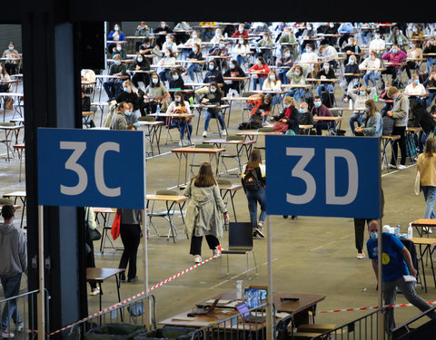 On campus examen in Flanders Expo