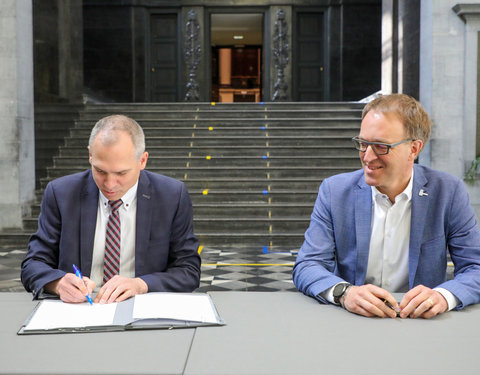 Ondertekening meerjarenpremieovereenkomst restauratie Plateau-Rozier