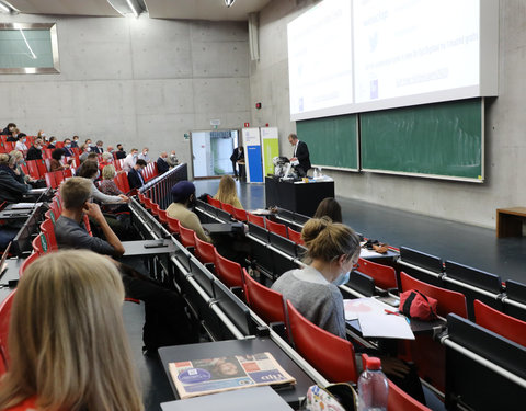 Openingscollege Economie