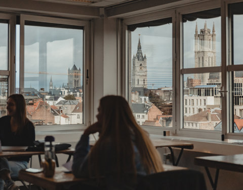 Coronamaatregelen aan de UGent