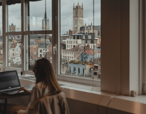 Coronamaatregelen aan de UGent