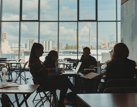 Coronamaatregelen aan de UGent