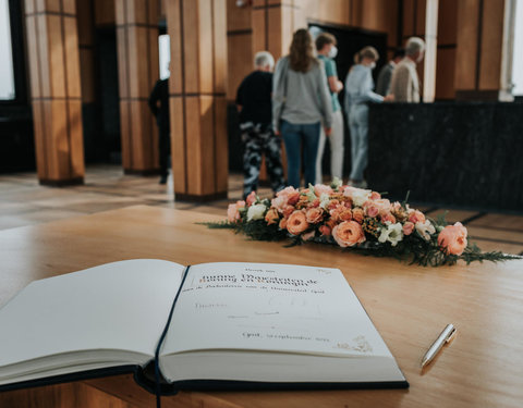 Koning Filip bezoekt met zijn gezin de Boekentoren