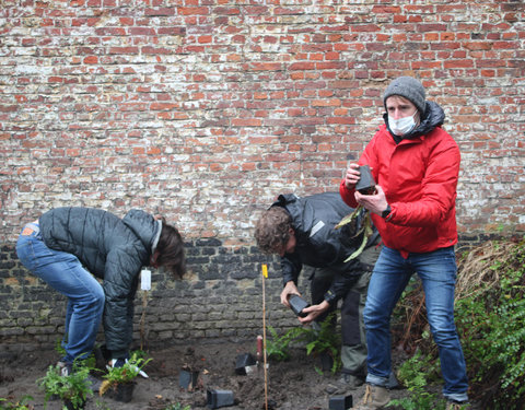 Plantactie op Campus Coupure