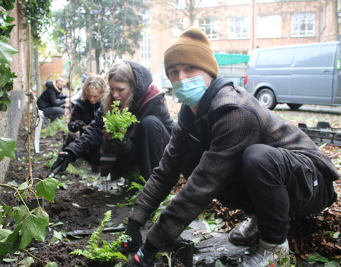 Plantactie op Campus Coupure