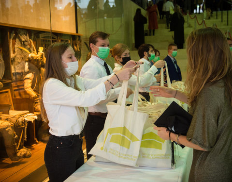 Proclamatie 2021 faculteit Economie en Bedrijfskunde, 9u30