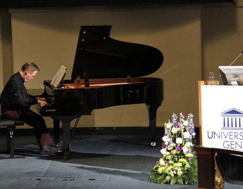 Herdenkingszitting prof. Julien Hoste, ererector UGent-12725