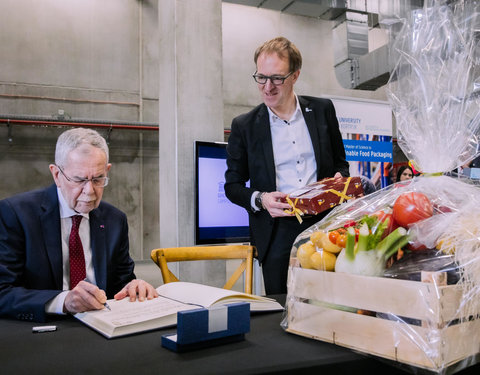 Bezoek Oostenrijkse president aan VEG-i-TEC