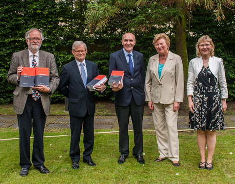 Bezoek Finse ambassadeur en voorstelling van woordenboek Fins-Nederlands/Nederlands-Fins-12822