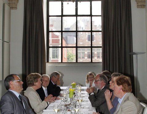 Bezoek Finse ambassadeur en voorstelling van woordenboek Fins-Nederlands/Nederlands-Fins-12840