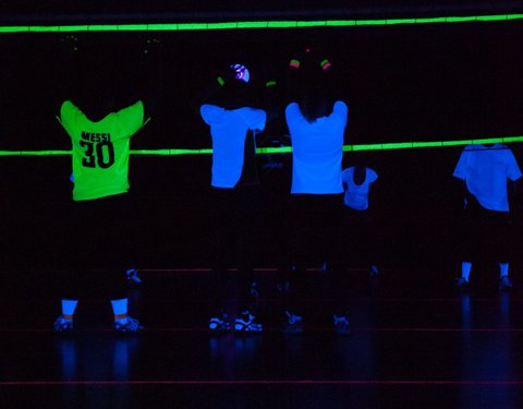 Blacklight volleybal toernooi-13043