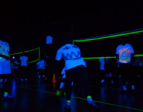 Blacklight volleybal toernooi-13048