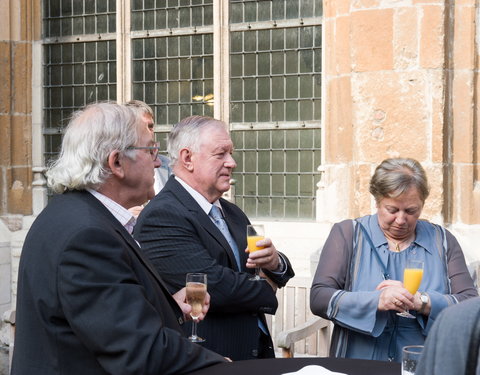 Viering professoren die met pensioen gingen in 2010 en 2011-13395