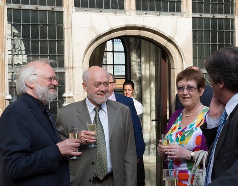 Viering professoren die met pensioen gingen in 2010 en 2011-13396