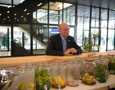 Proclamatie 2021/2022 faculteit Economie en Bedrijfskunde 17u30