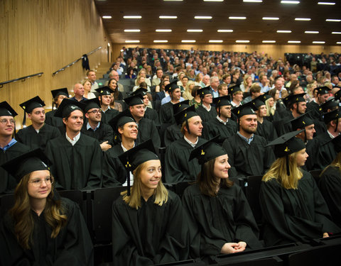 Proclamatie 2021/2022 faculteit Economie en Bedrijfskunde 17u30